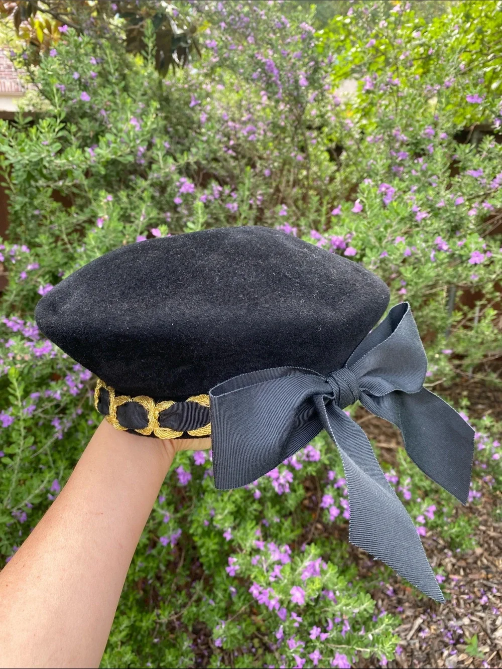 1980’s Eric Javits Mohair Velvet Beret Hat with Gold Cord and Ribbon Bow - Picture 16 of 16